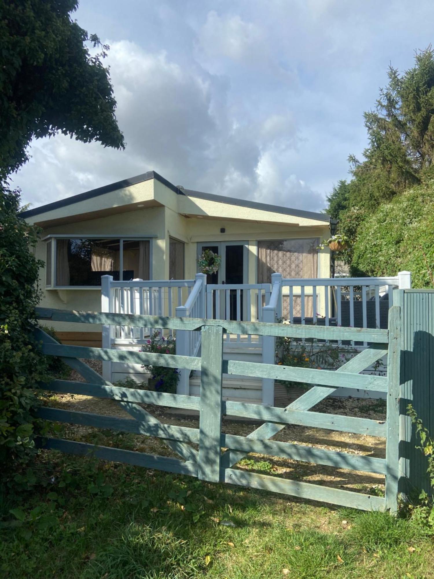 Beautiful Rural Holiday Chalet Villa LINCOLNSHIRE Exterior photo